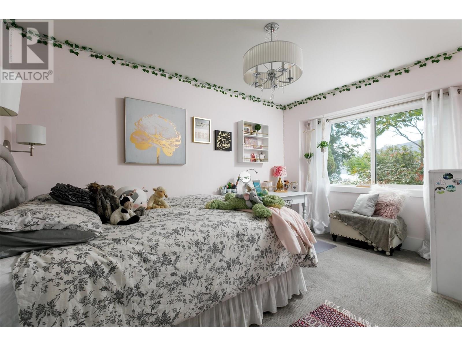 11935 Okanagan Centre Road Property Photo 34