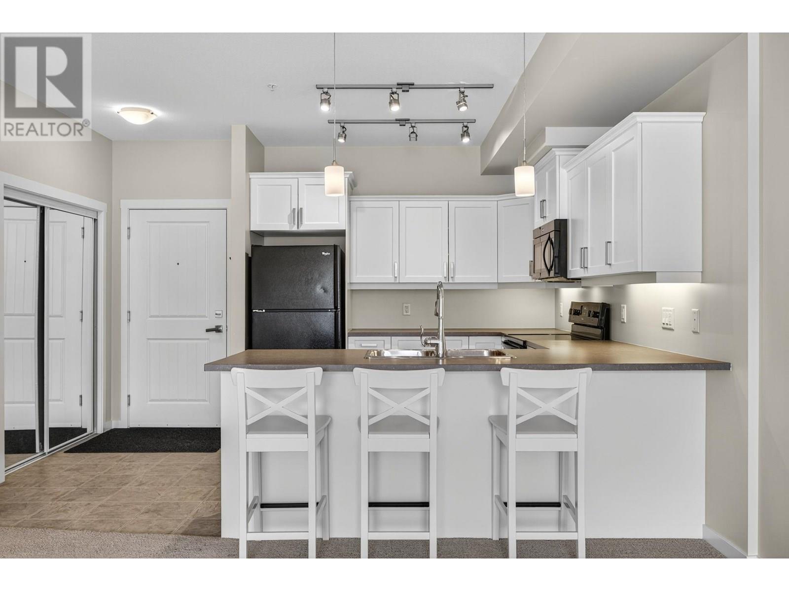 3733 Casorso Road Unit# 117 Property Photo 12