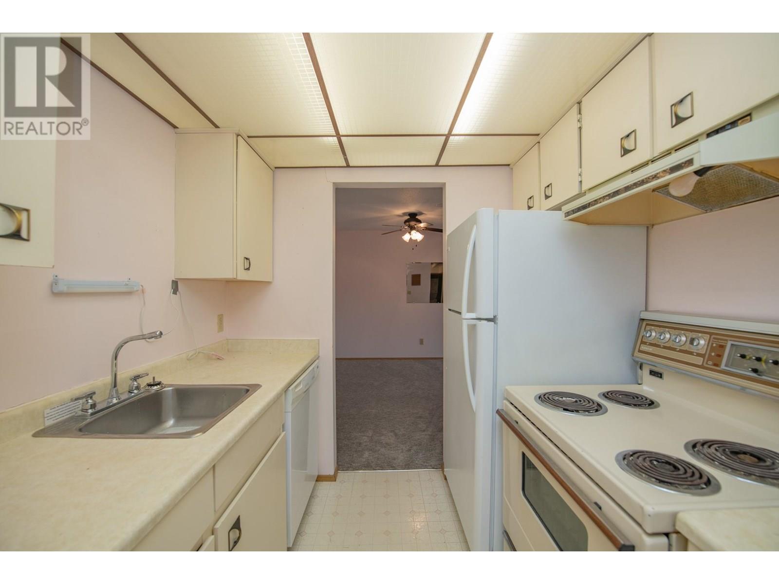 3701 27 Avenue Unit# 204 Property Photo 7