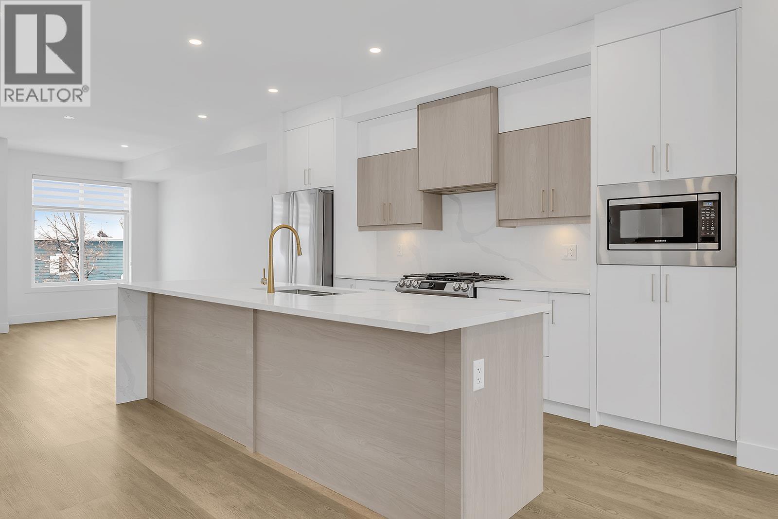 5300 Main Street #112 Property Photo 3