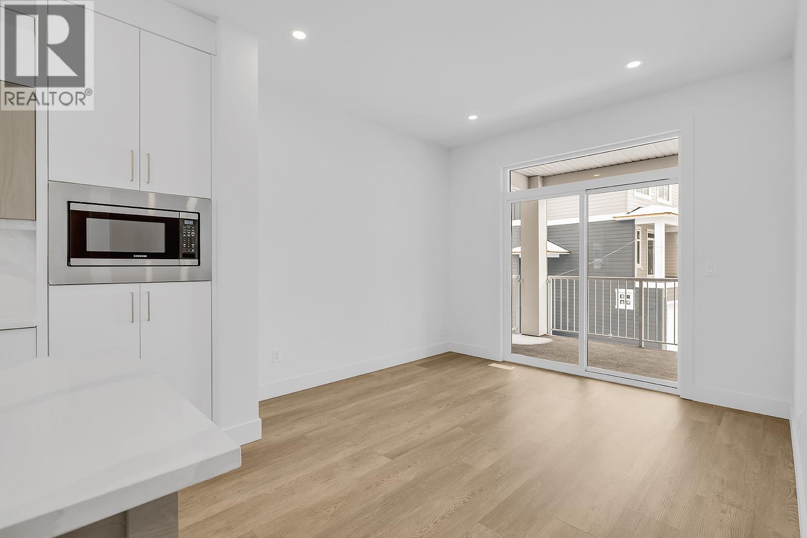 5300 Main Street #112 Property Photo 9