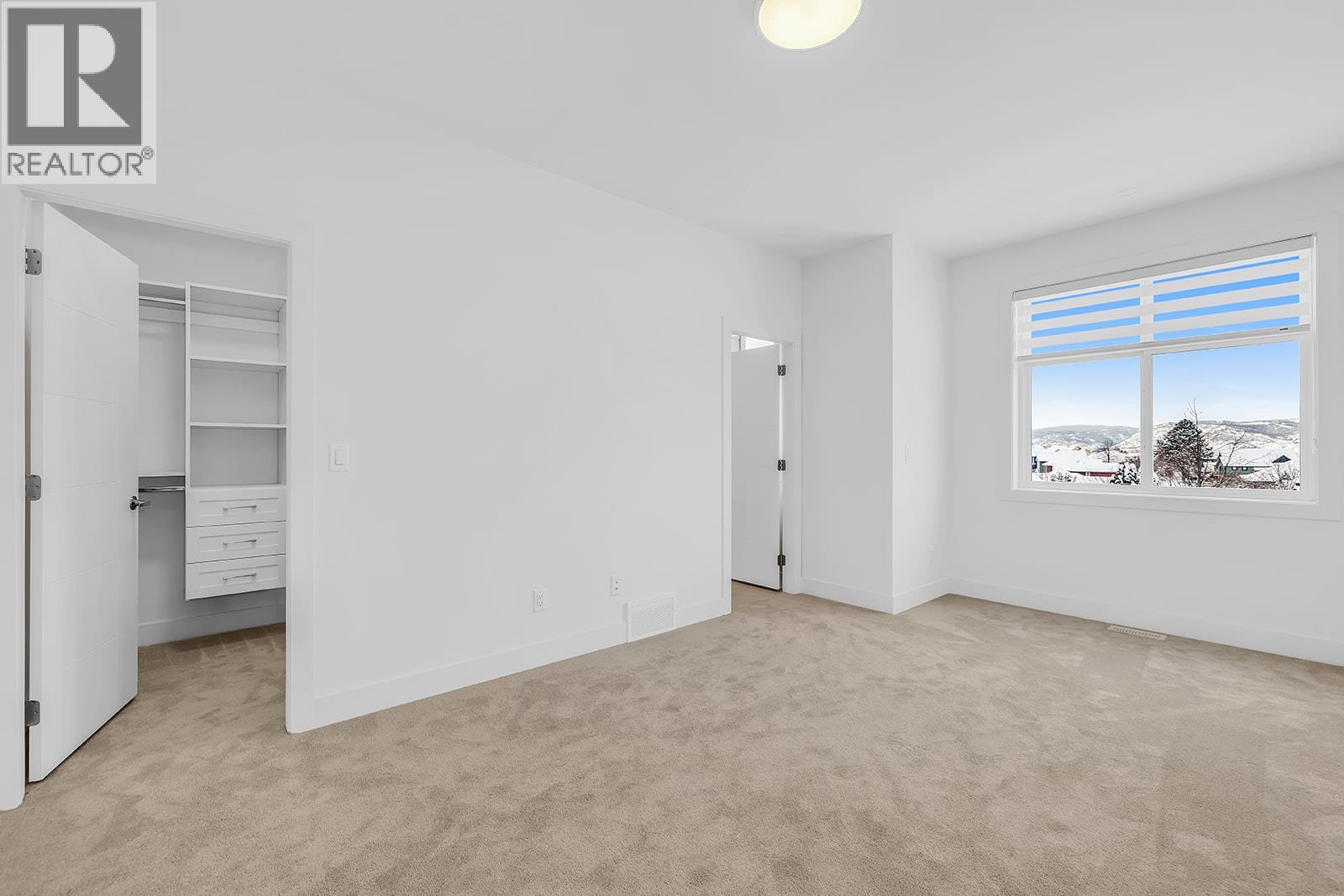 5300 Main Street #112 Property Photo 17