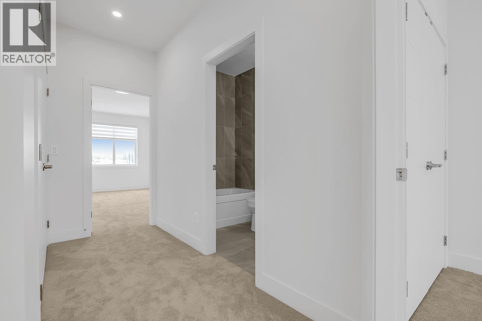 5300 Main Street #112 Property Photo 25