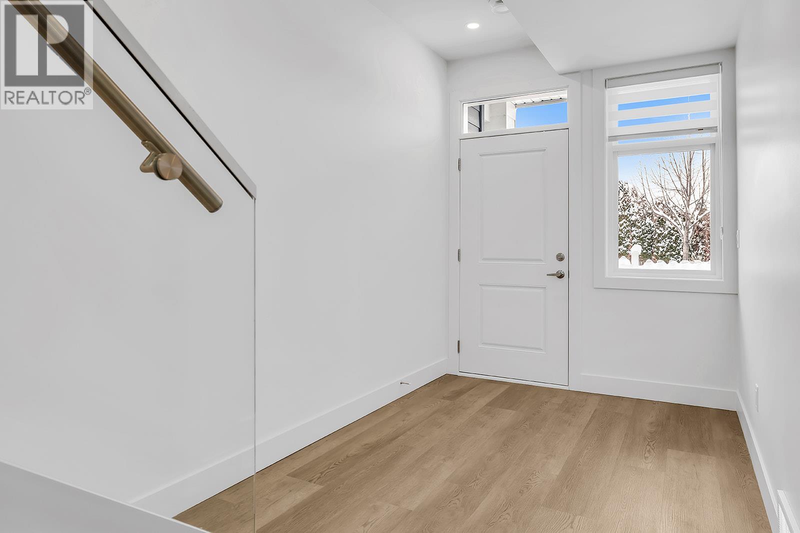 5300 Main Street #112 Property Photo 29