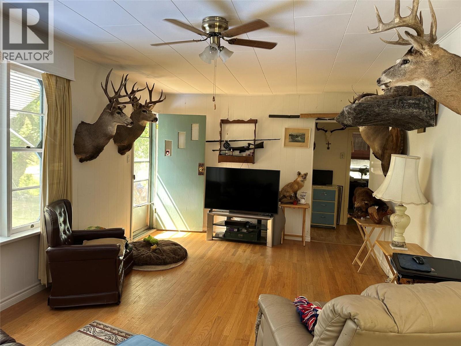 1348 Cedar Street Property Photo 14