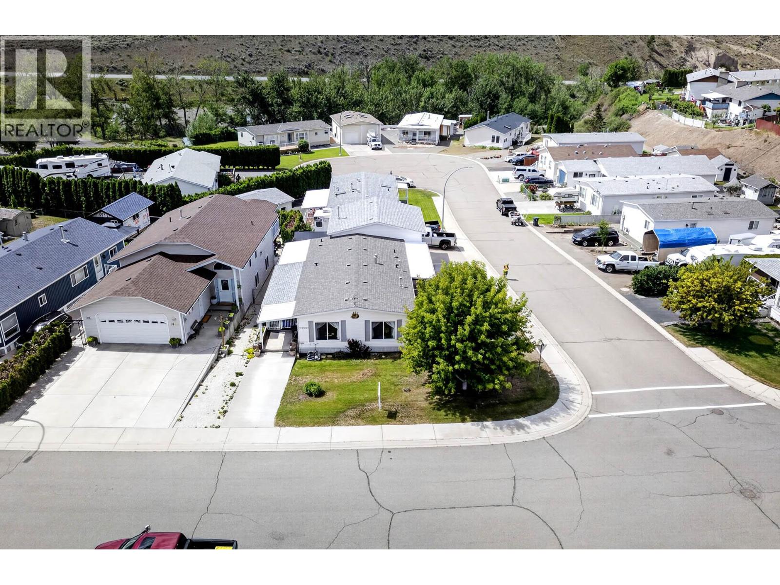 1664 Woodburn Drive Property Photo 2