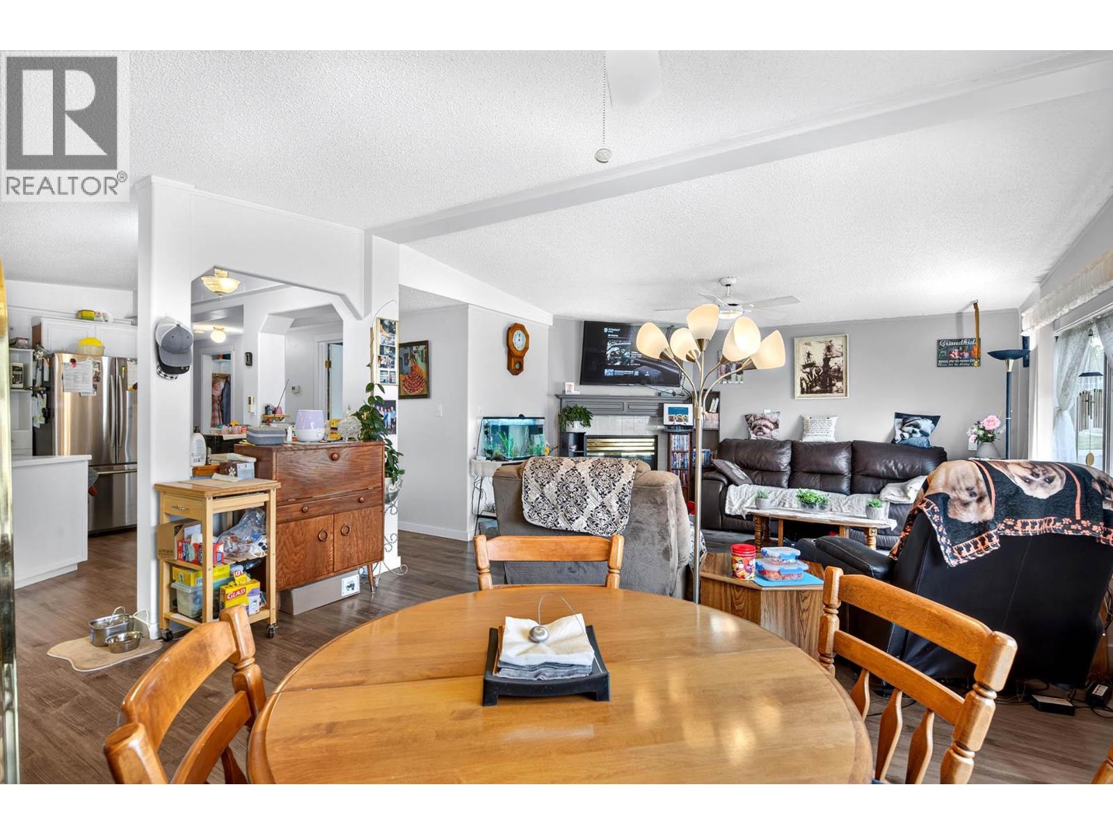 1664 Woodburn Drive Property Photo 11