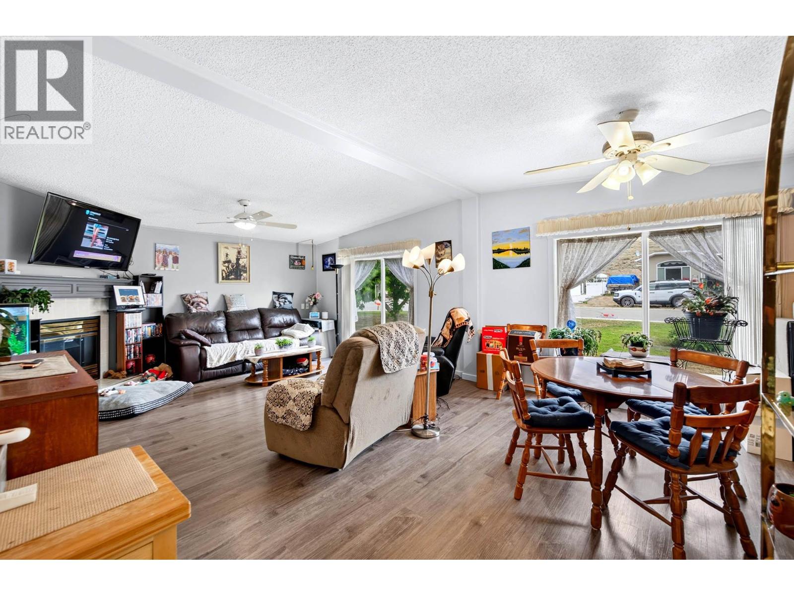 1664 Woodburn Drive Property Photo 13