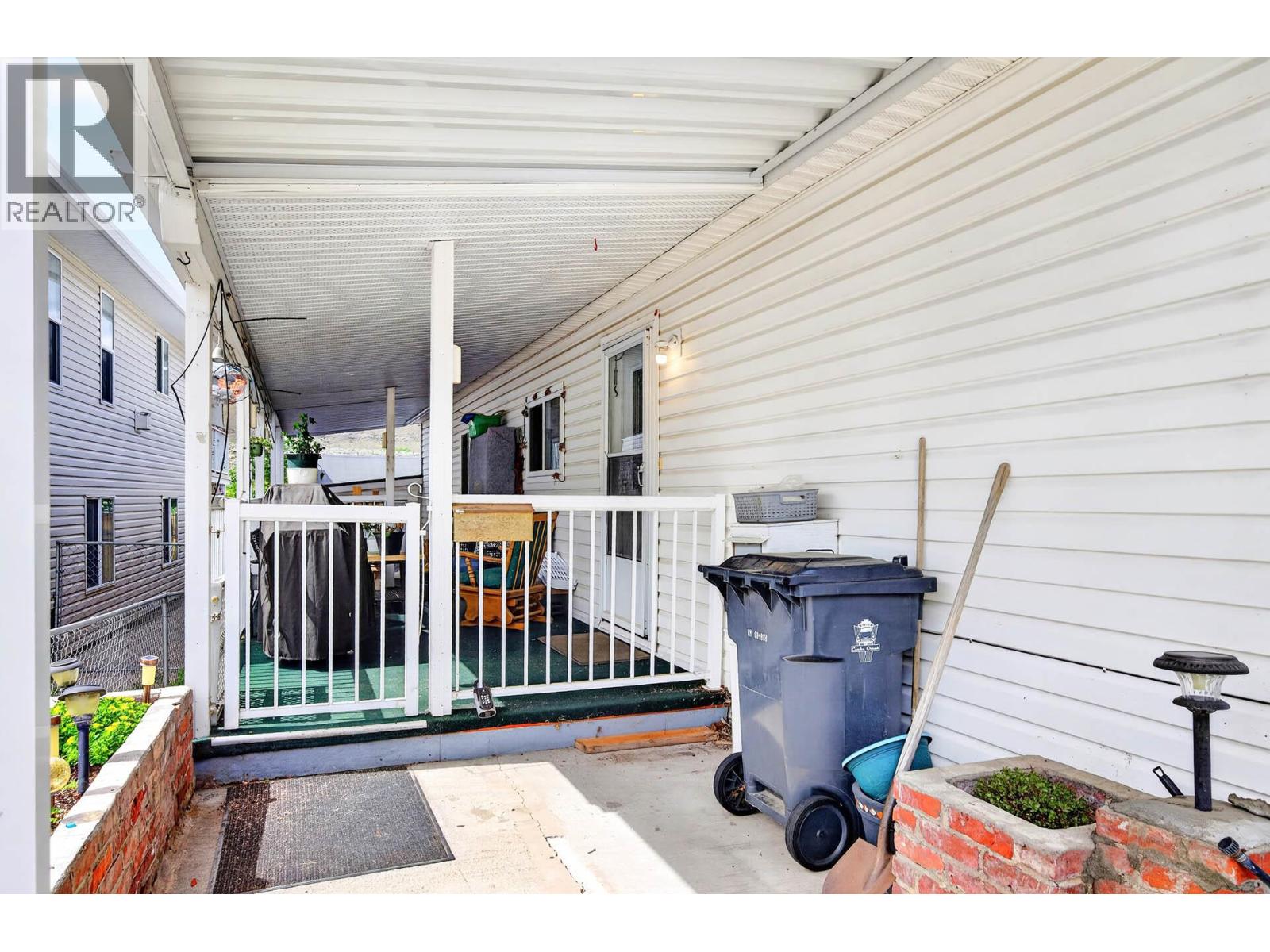 1664 Woodburn Drive Property Photo 43