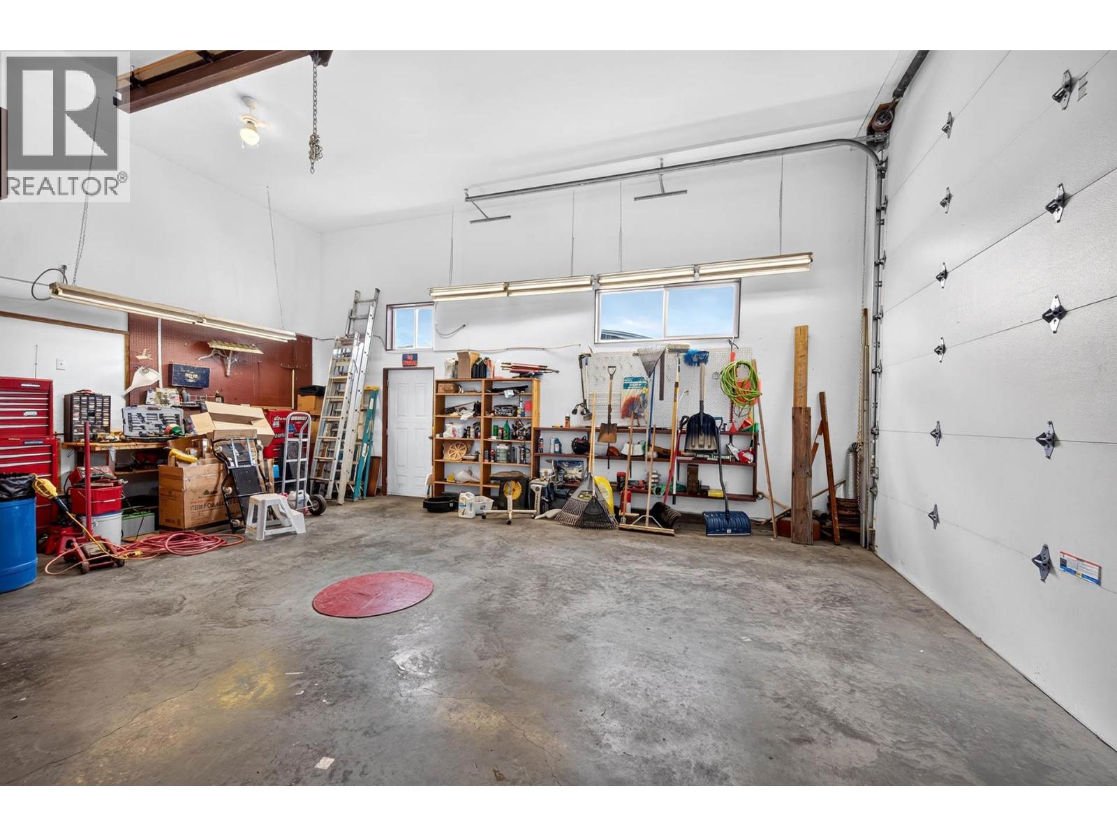 1664 Woodburn Drive Property Photo 48