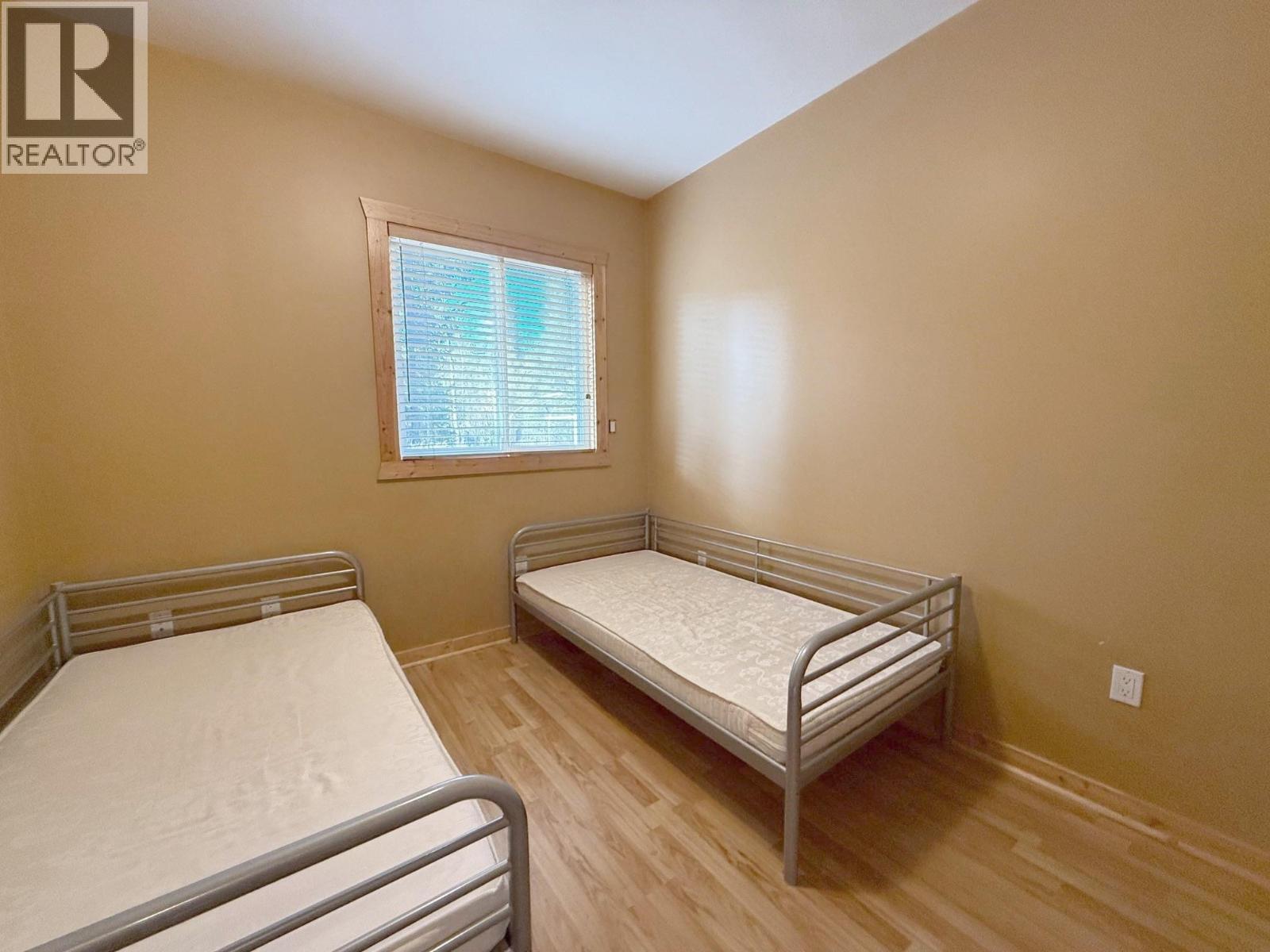 3325 Barriere South Road Property Photo 11