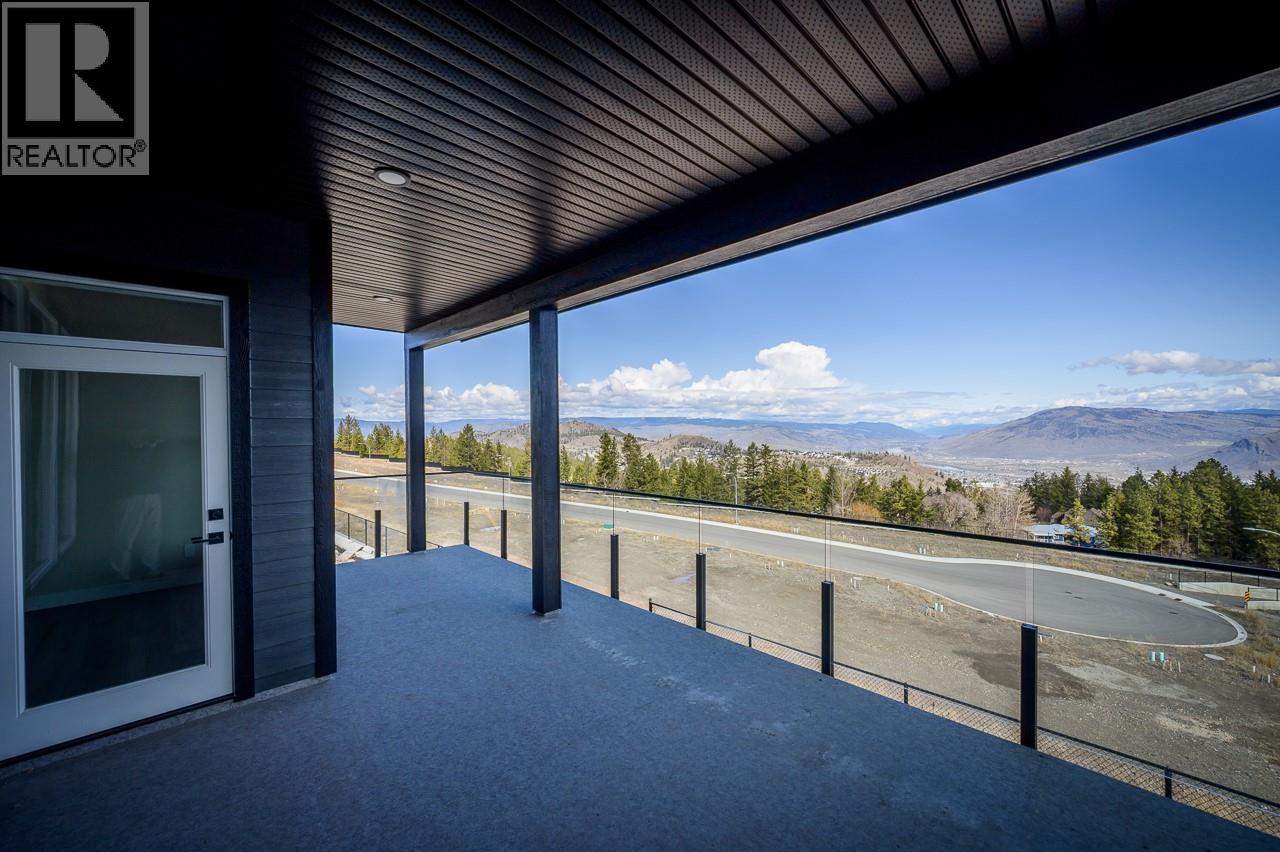 2138 Linfield Drive Property Photo 27