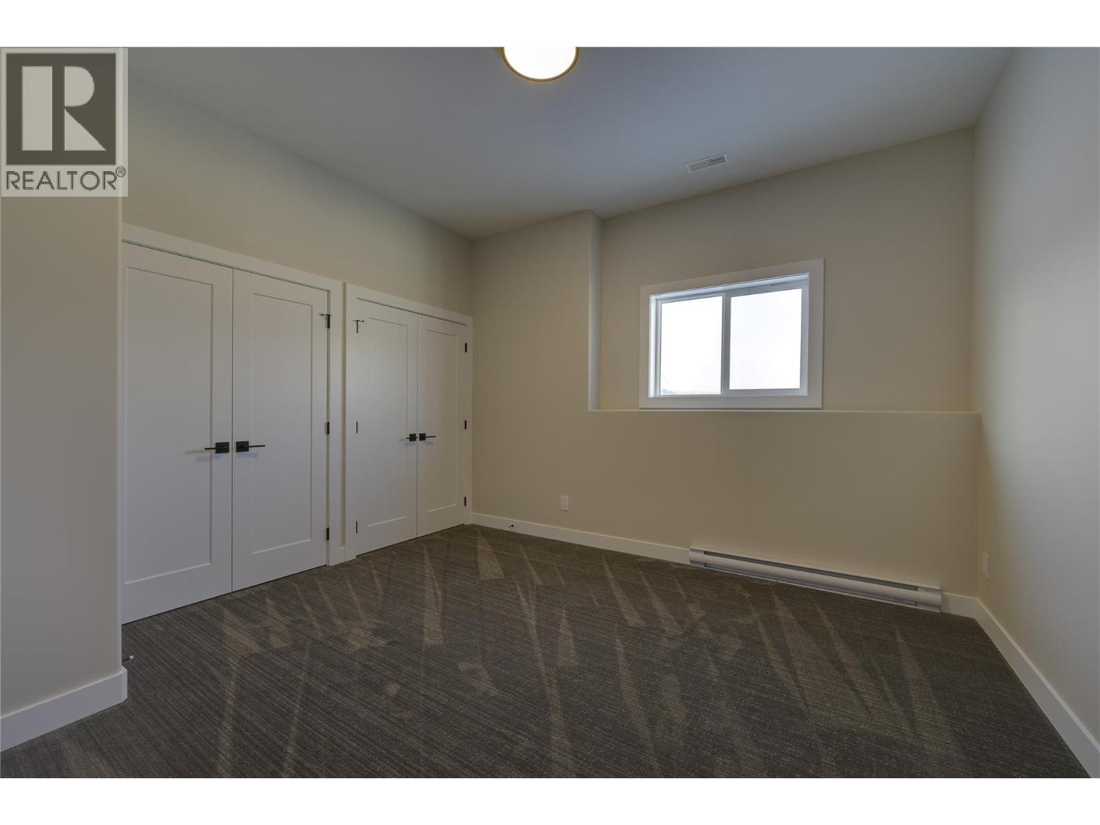 2138 Linfield Drive Property Photo 34