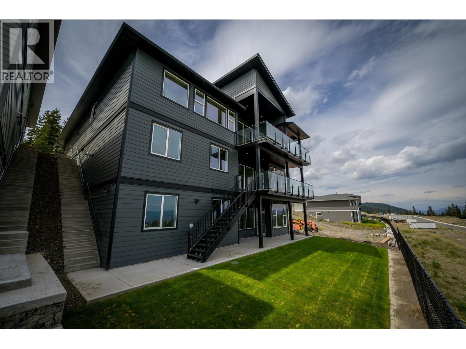 2138 Linfield Drive Property Photo 47