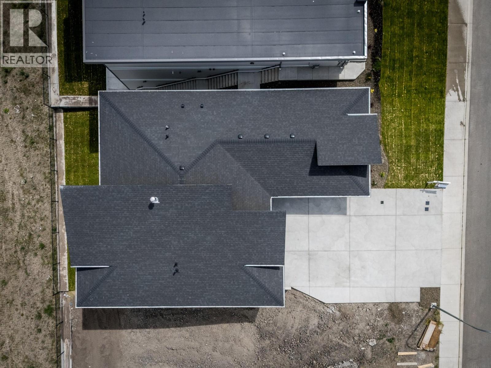 2138 Linfield Drive Property Photo 49