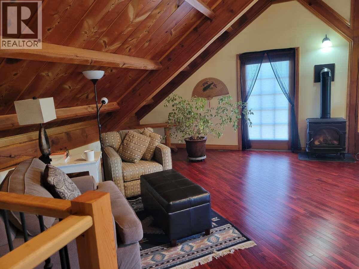 2626 Middle Bench Road Property Photo 17