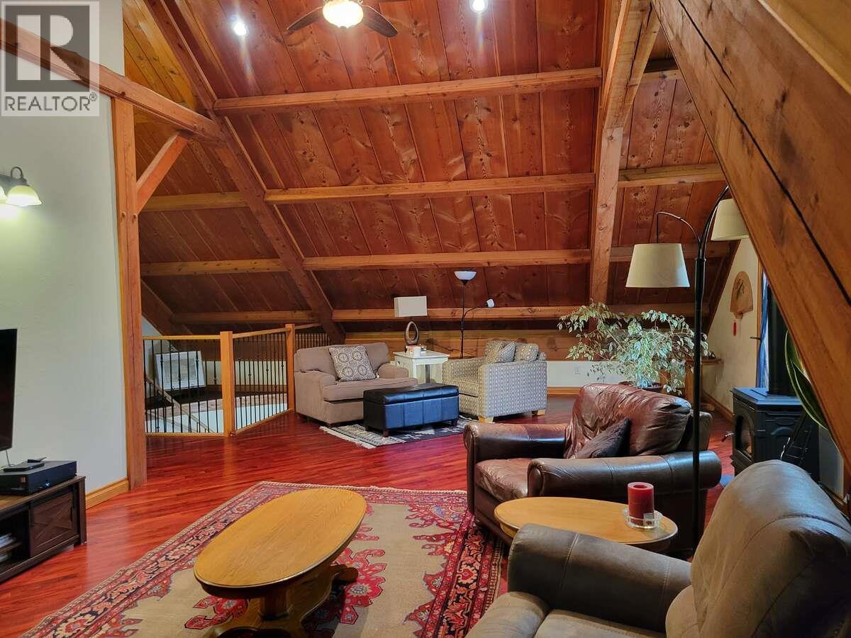 2626 Middle Bench Road Property Photo 19