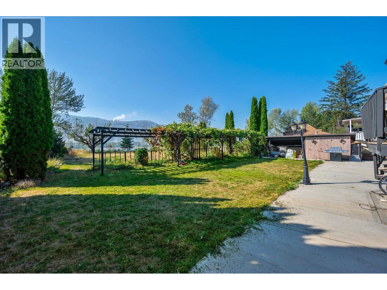 1973 Tranquille Road Property Photo 20