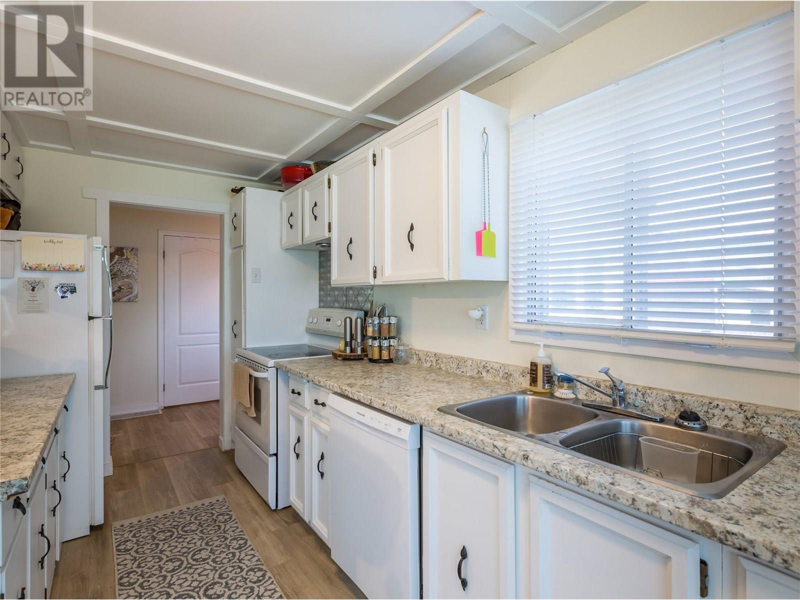 6342 6 Highway Property Photo 40