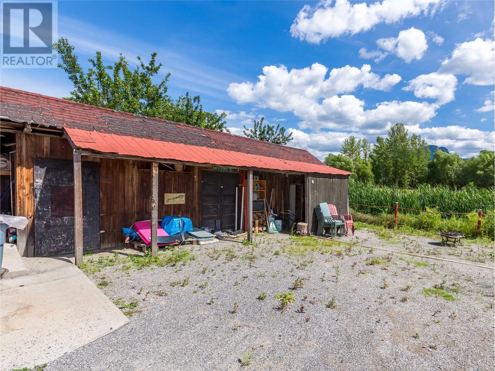 6342 6 Highway Property Photo 53