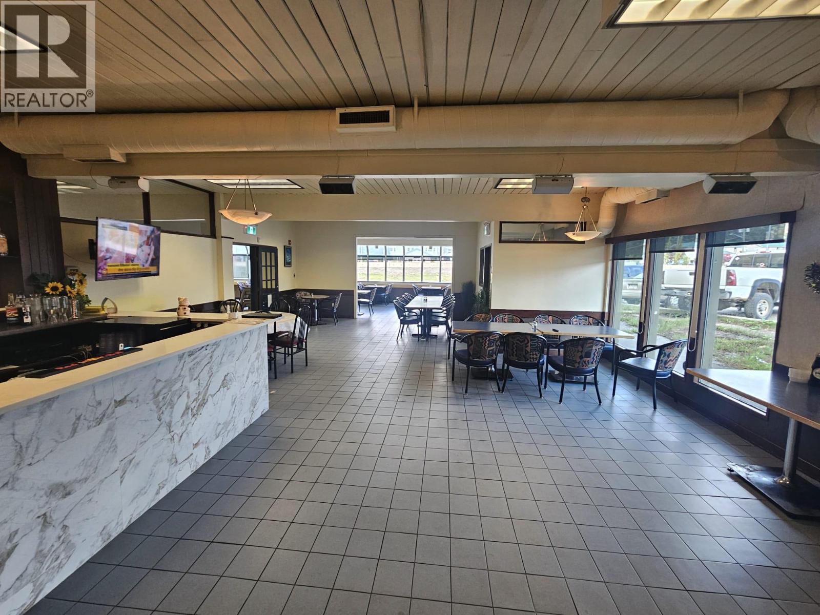 1205 Trans Canada Highway Property Photo 14