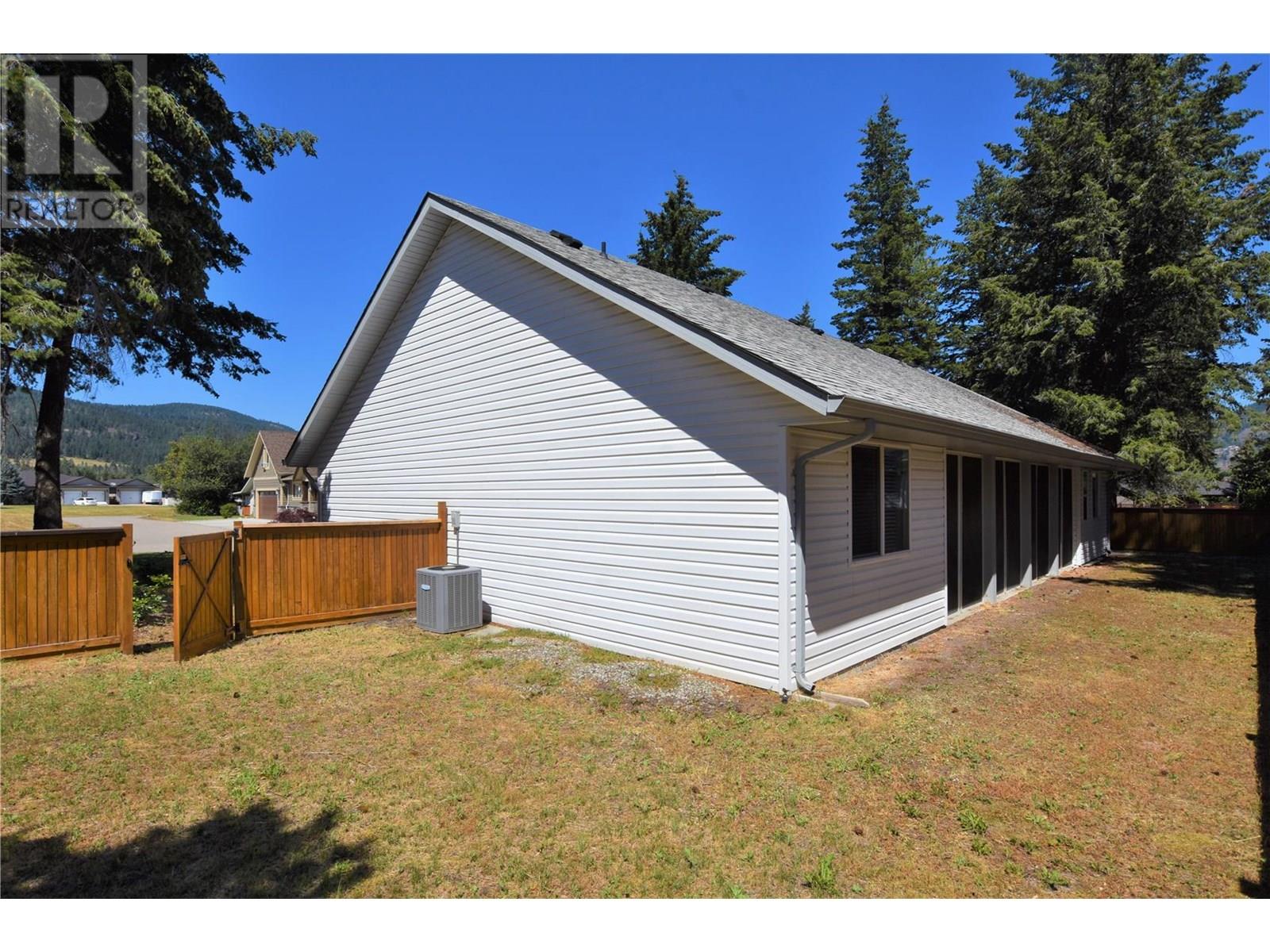 458 Ibis Avenue Property Photo 6