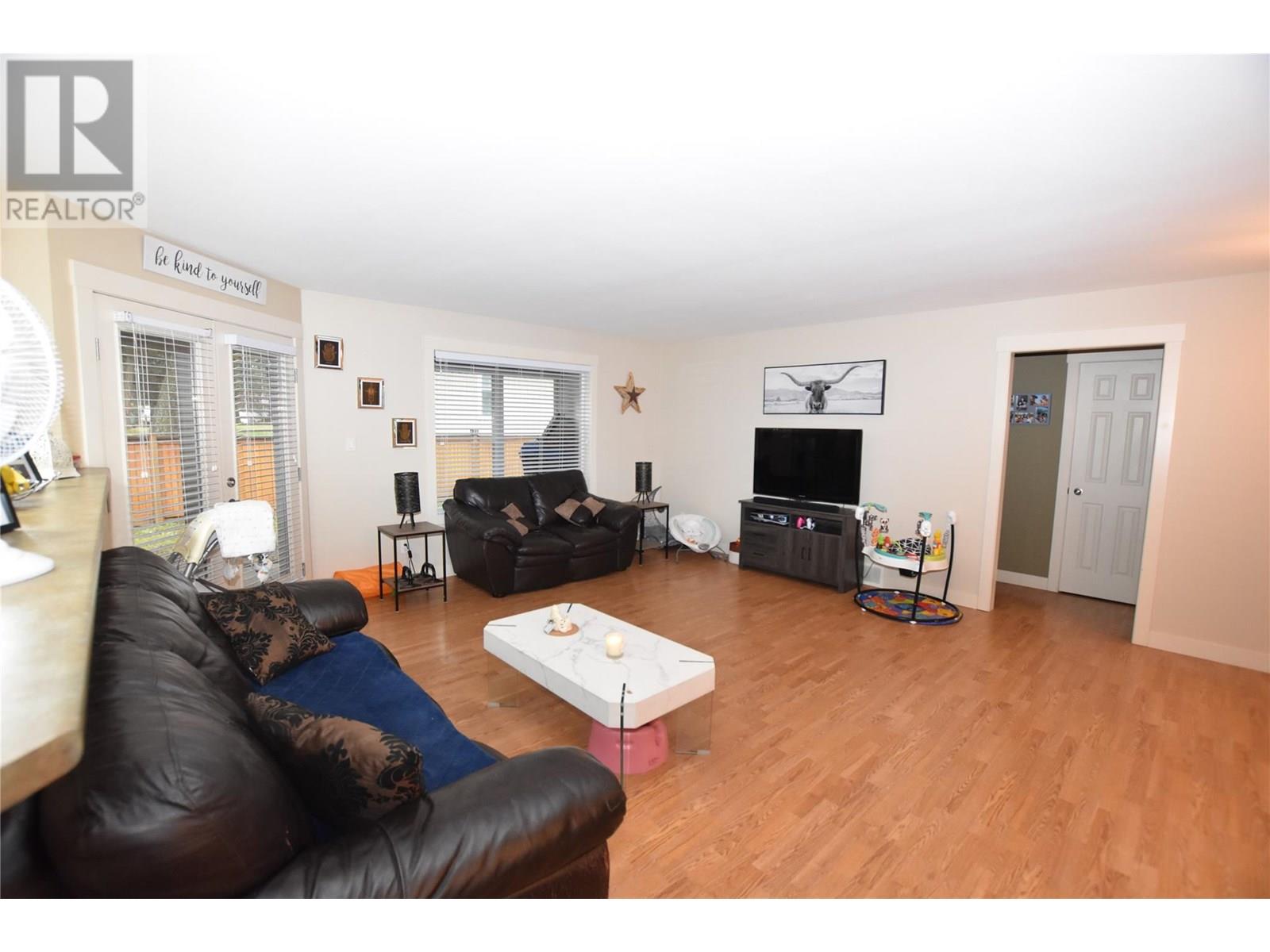 458 Ibis Avenue Property Photo 9