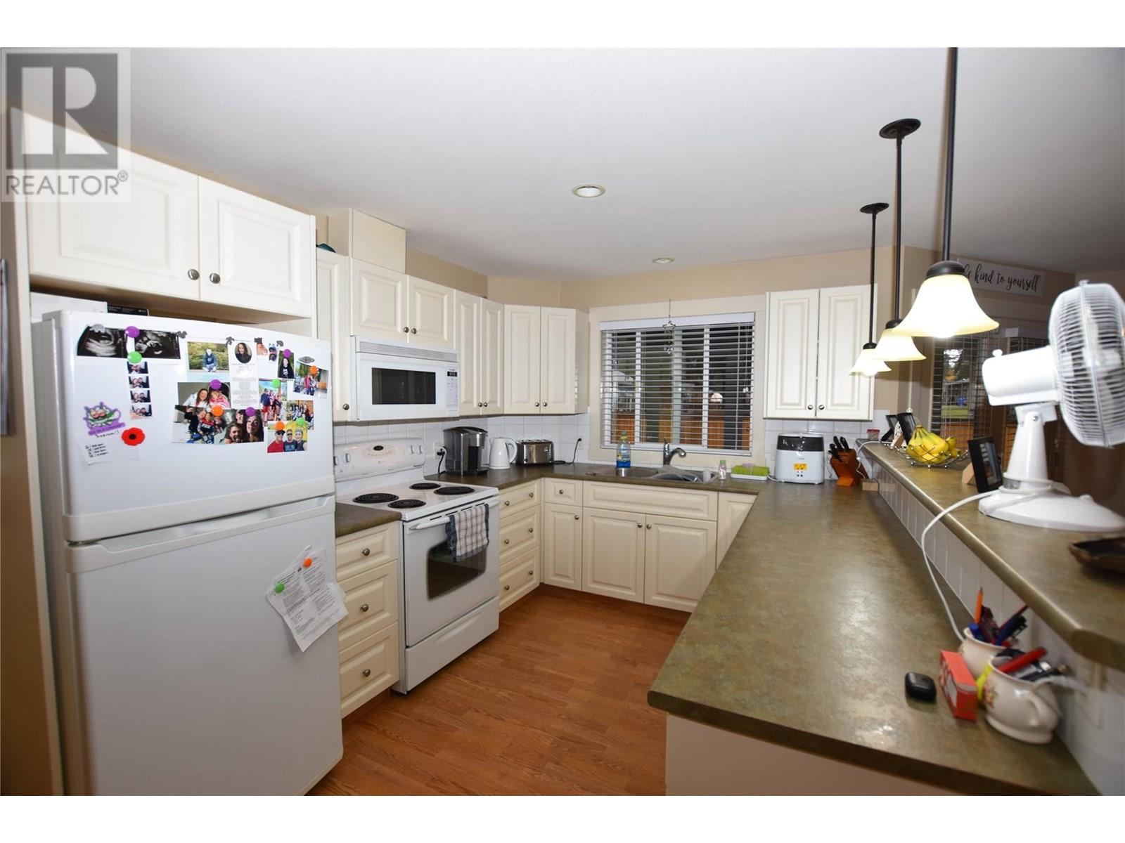 458 Ibis Avenue Property Photo 14