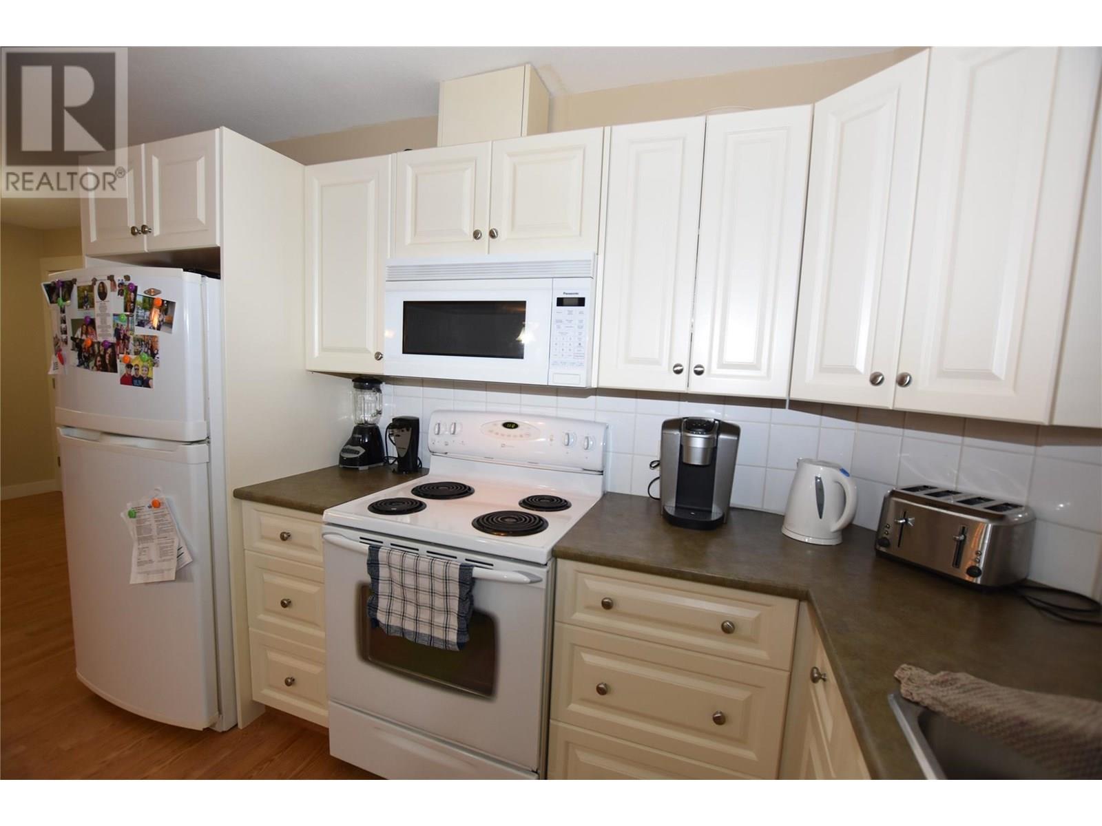 458 Ibis Avenue Property Photo 16