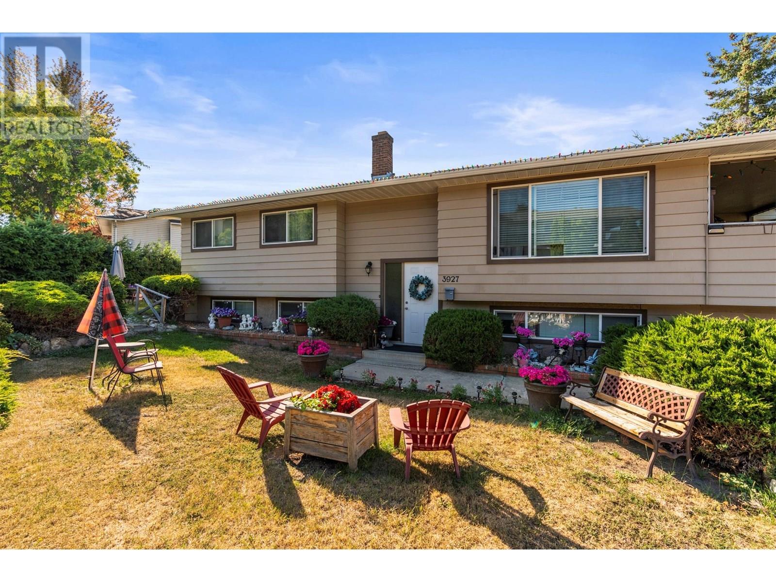 3927 16 Avenue Property Photo 3