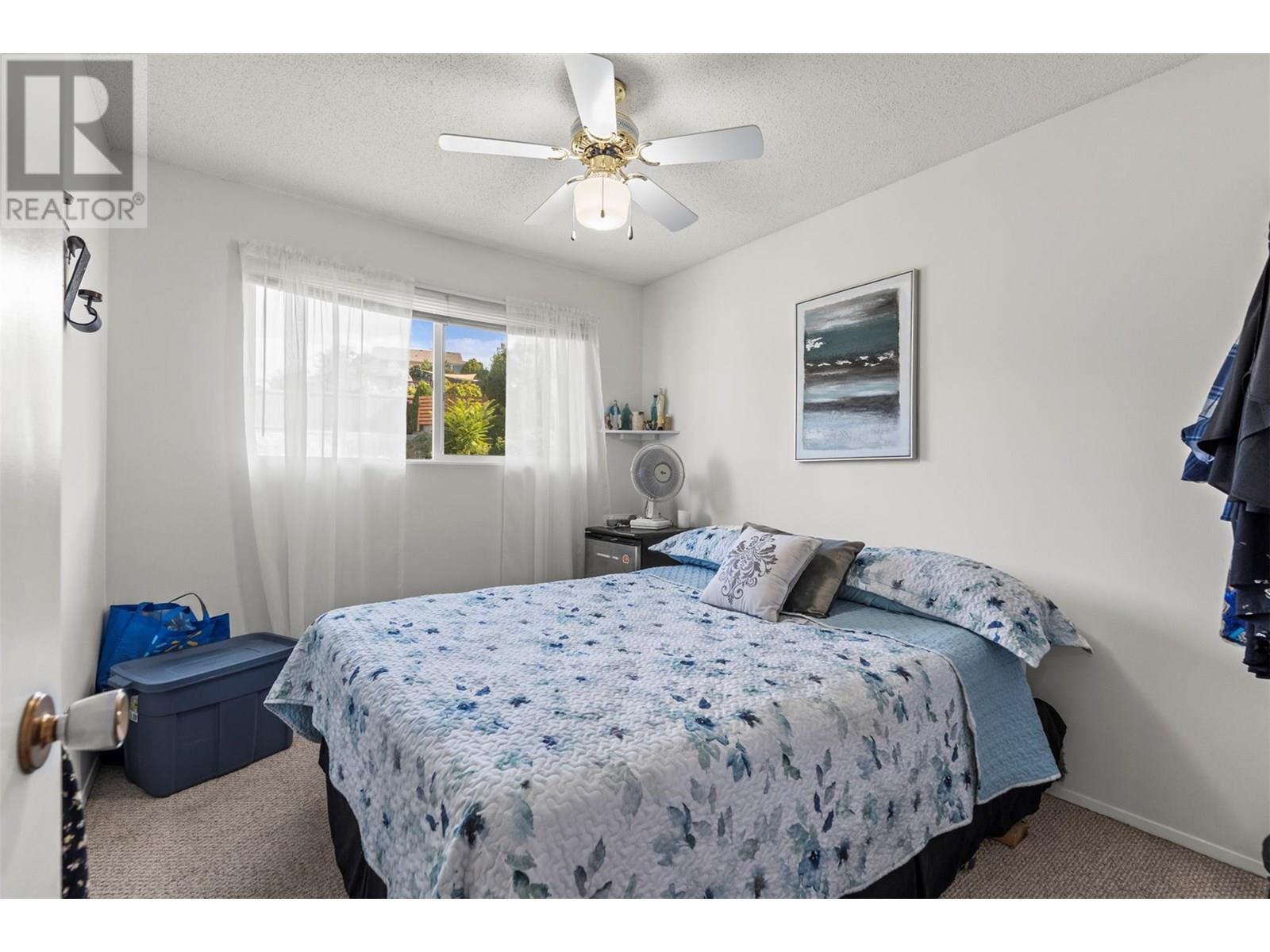 3927 16 Avenue Property Photo 19