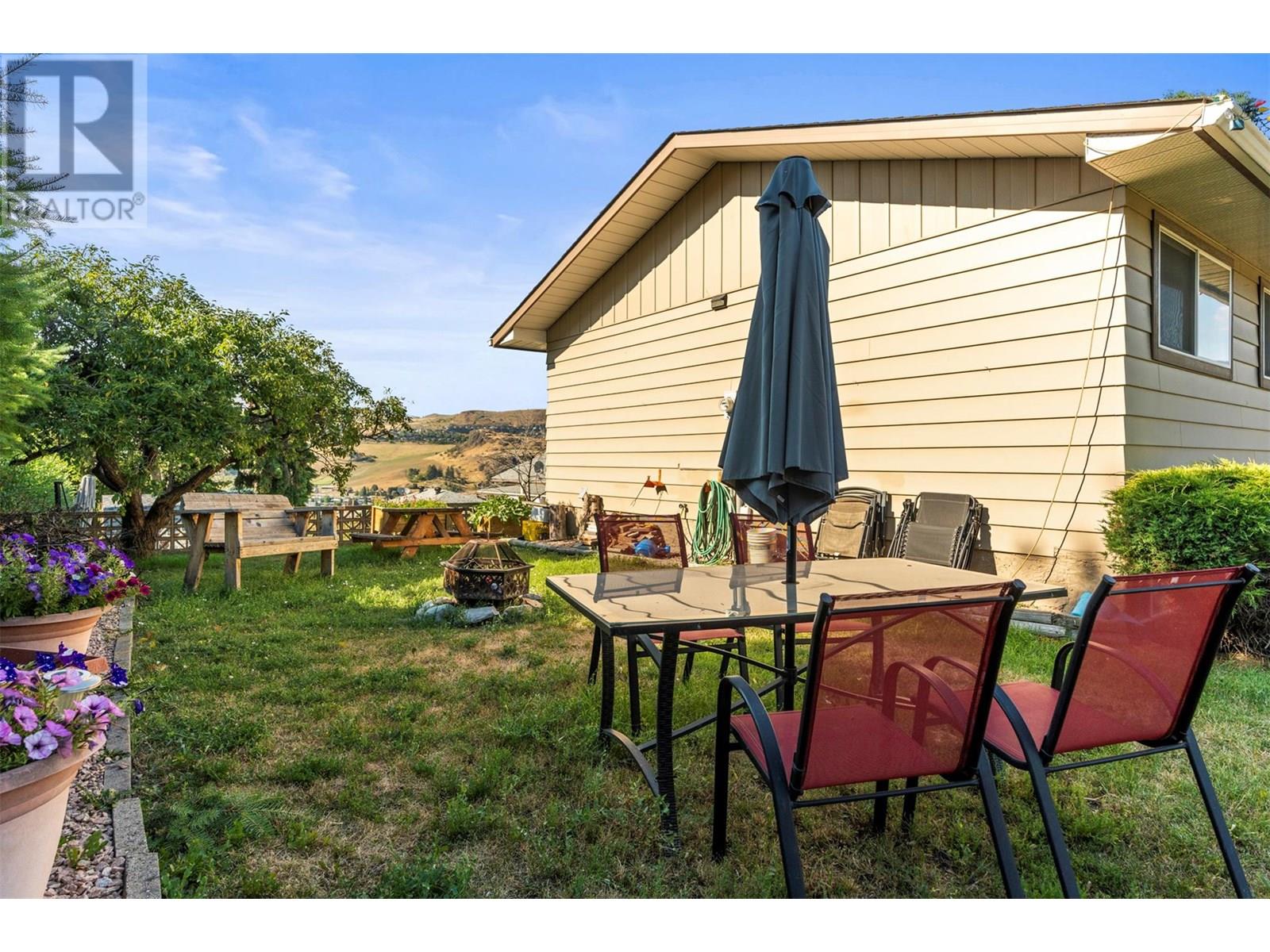 3927 16 Avenue Property Photo 39