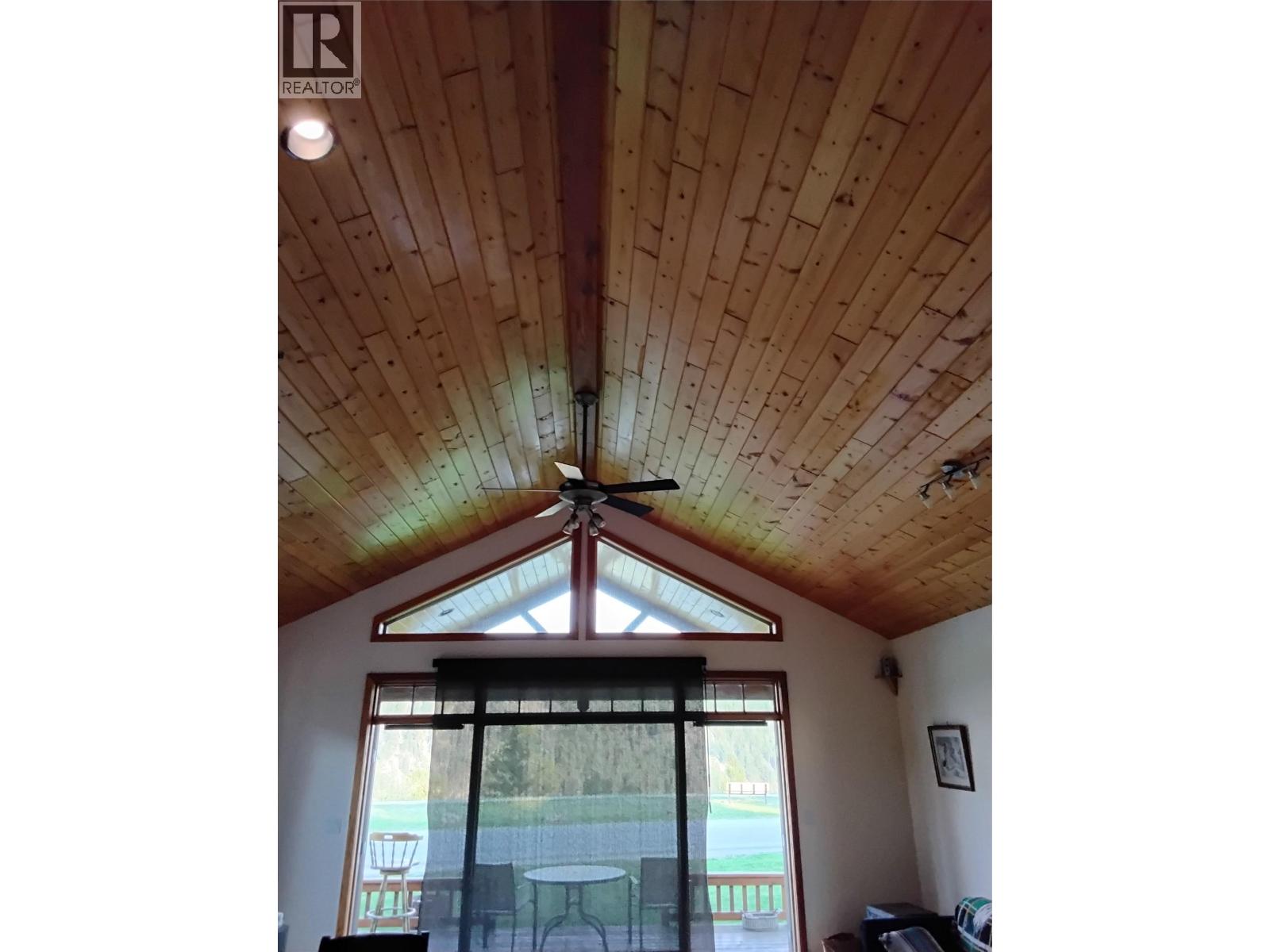 453 13th Avenue Property Photo 10