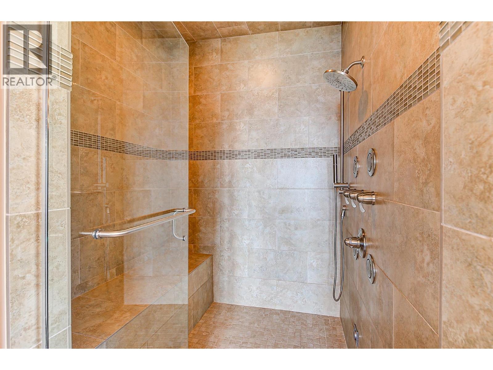 2513 Casa Palmero Drive Property Photo 27