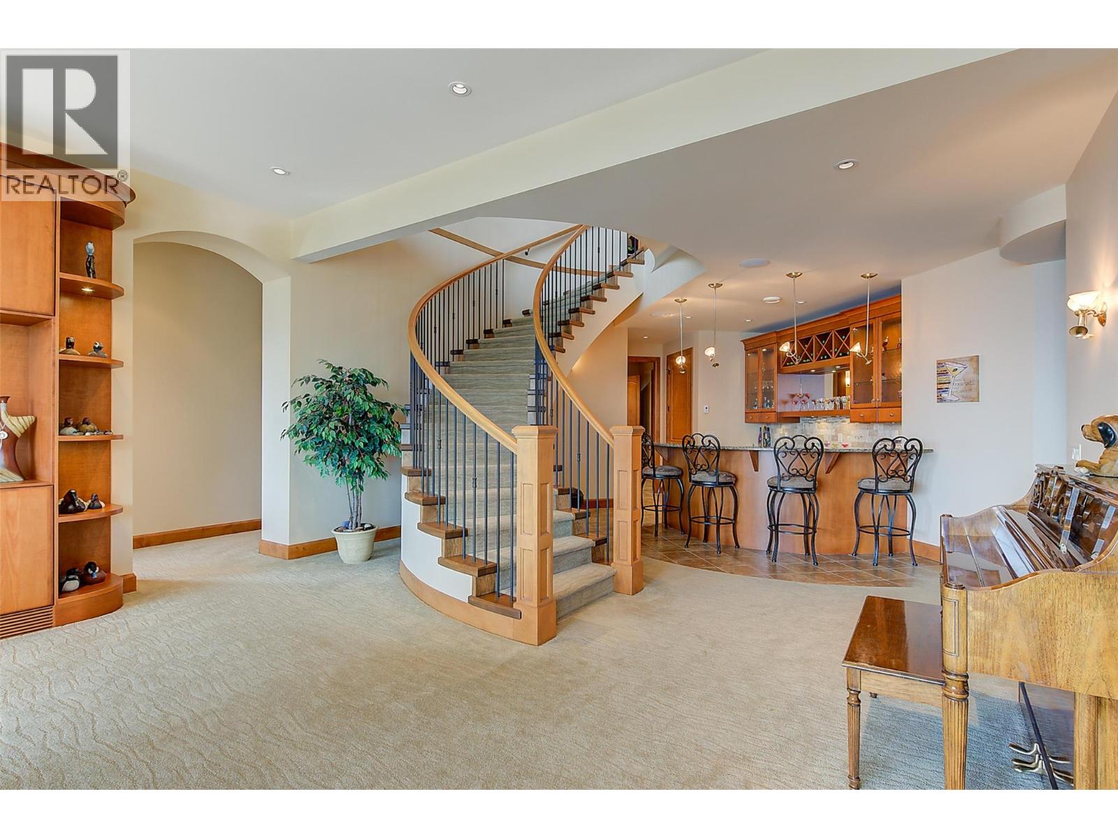 2513 Casa Palmero Drive Property Photo 40