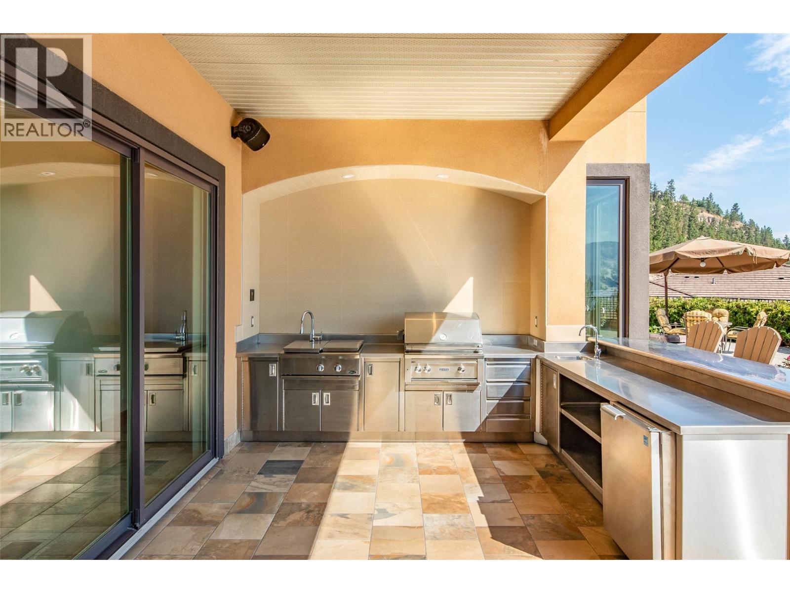 2513 Casa Palmero Drive Property Photo 49