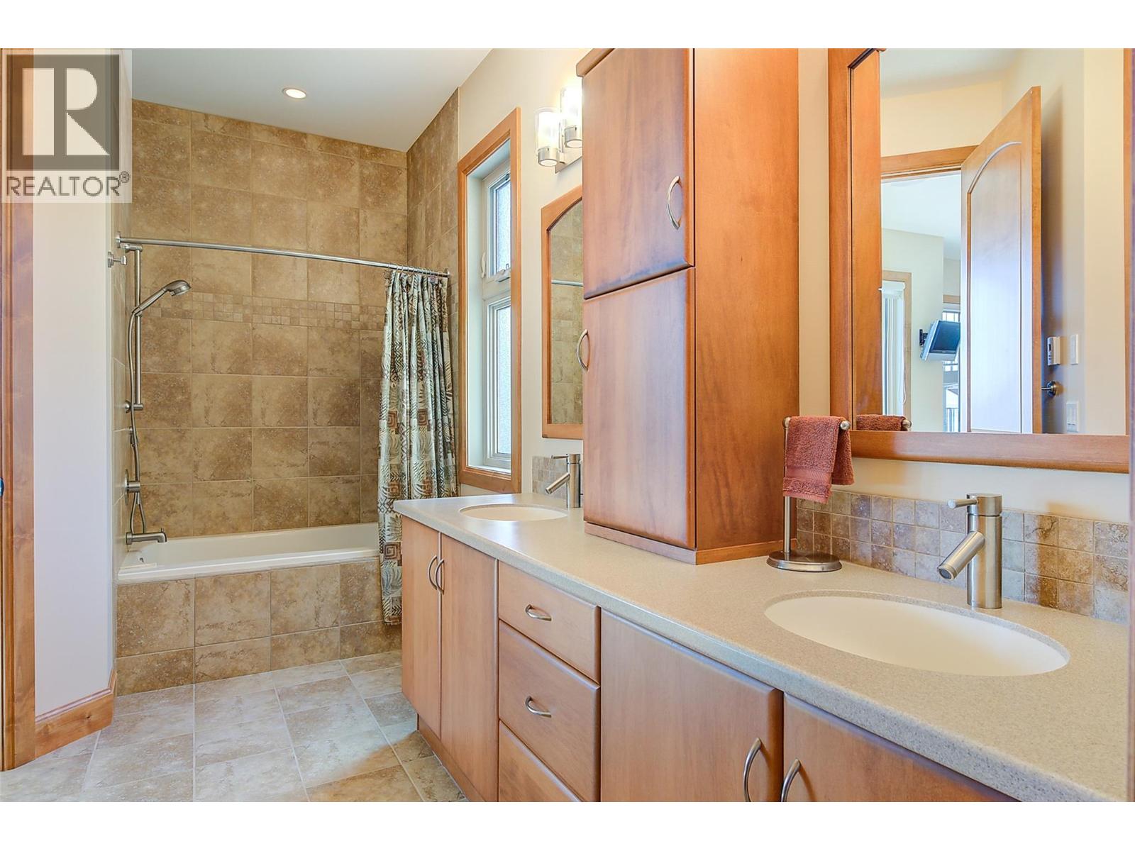 2513 Casa Palmero Drive Property Photo 69