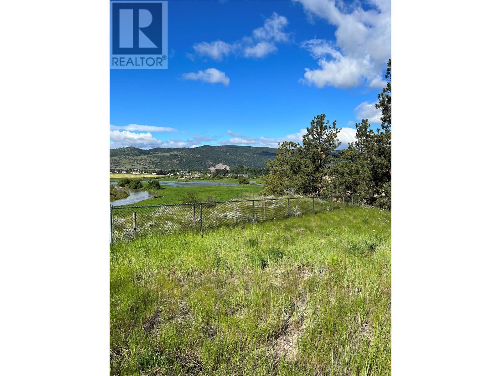 2488 Spring Bank Avenue Property Photo 9