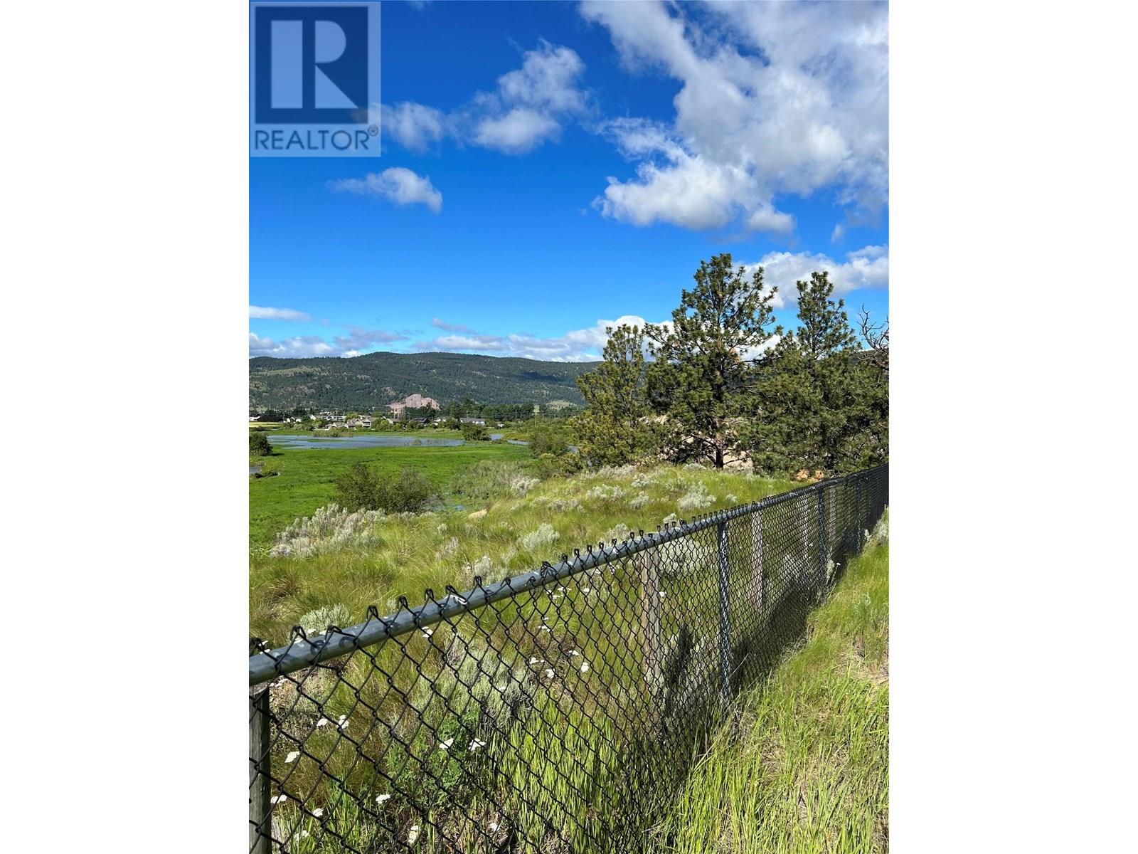 2488 Spring Bank Avenue Property Photo 10