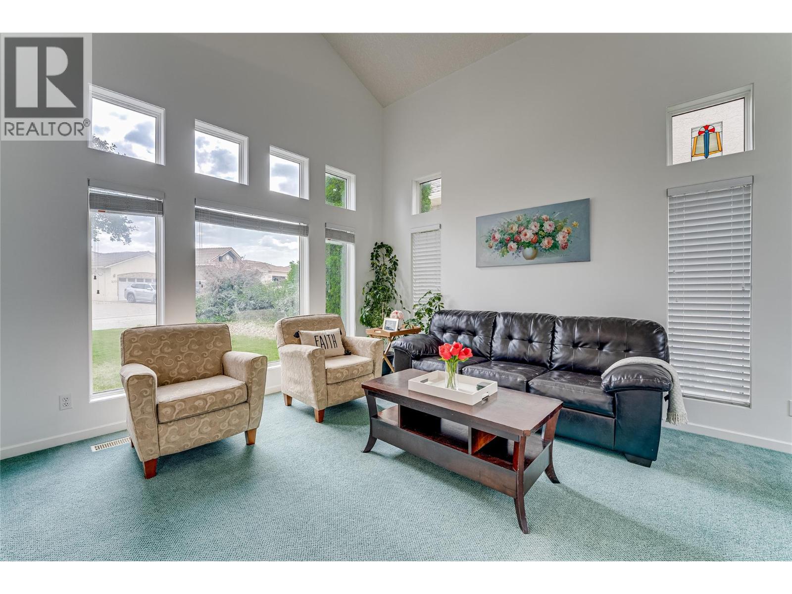 274 Country Estate Place Property Photo 3