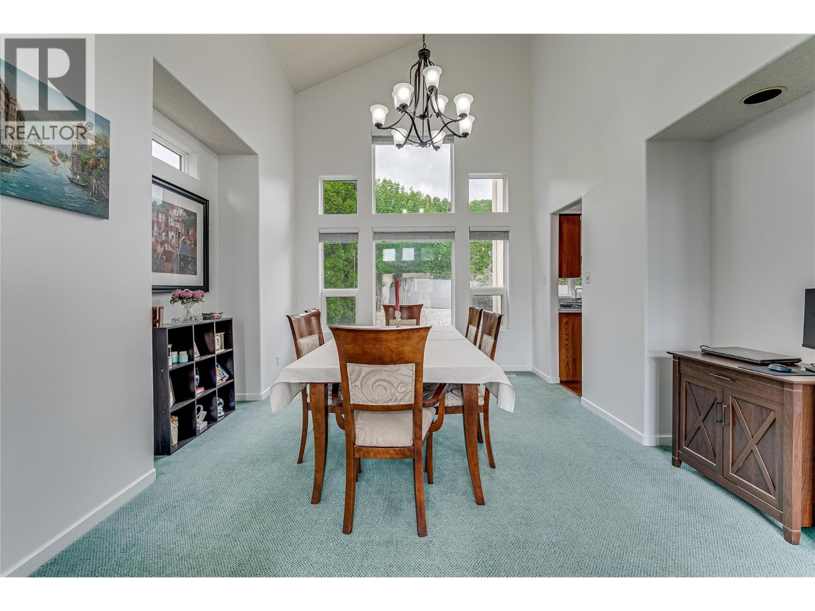 274 Country Estate Place Property Photo 5