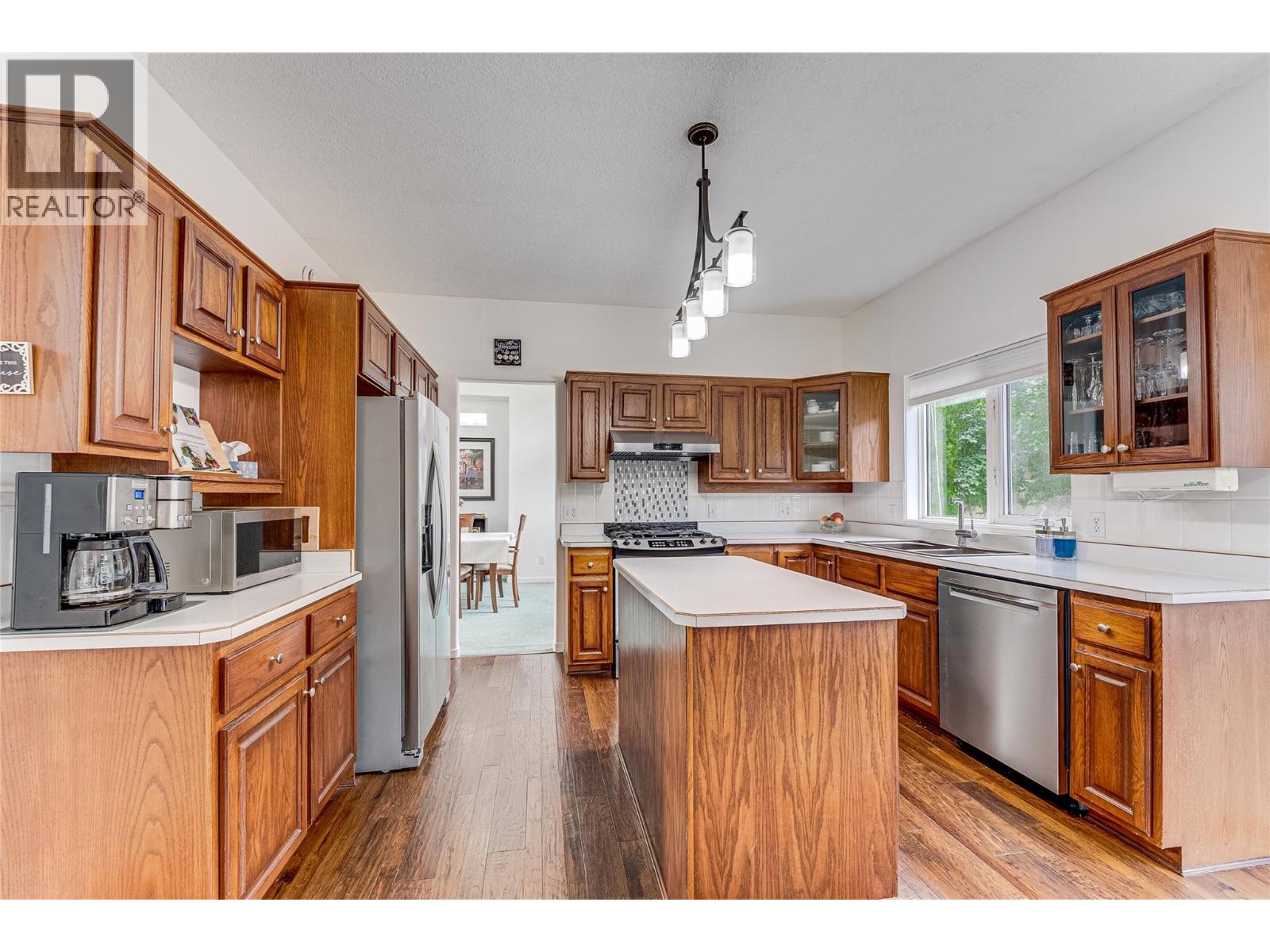 274 Country Estate Place Property Photo 6