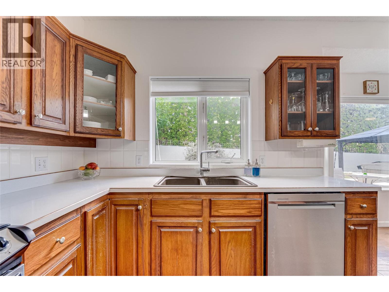 274 Country Estate Place Property Photo 8