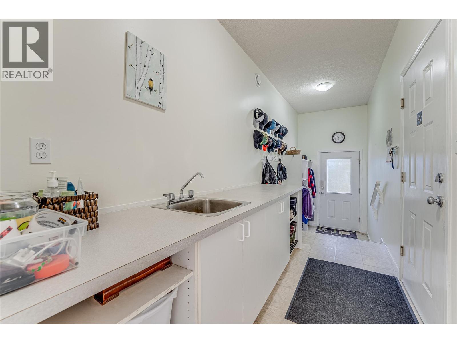 274 Country Estate Place Property Photo 14