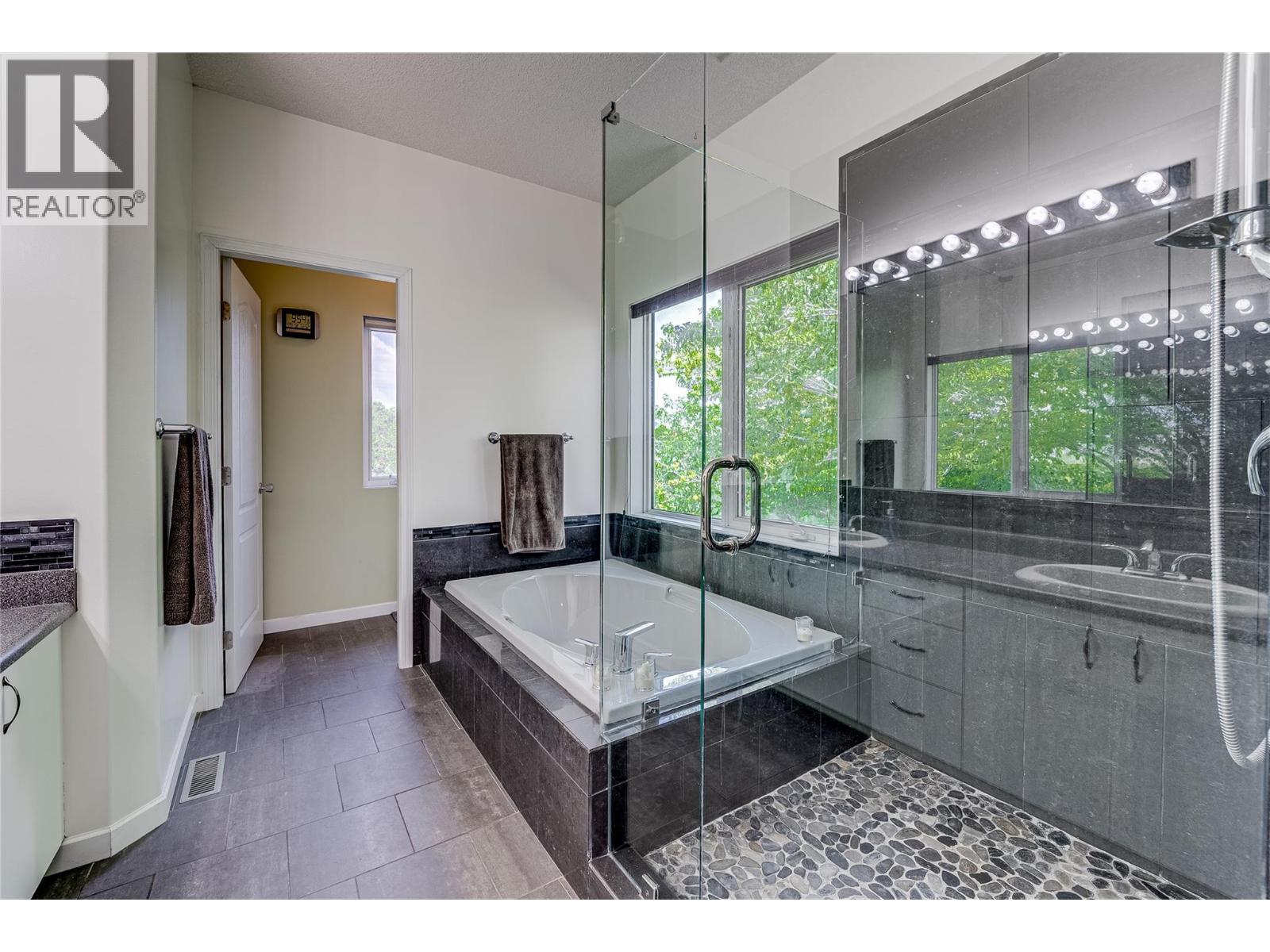 274 Country Estate Place Property Photo 27