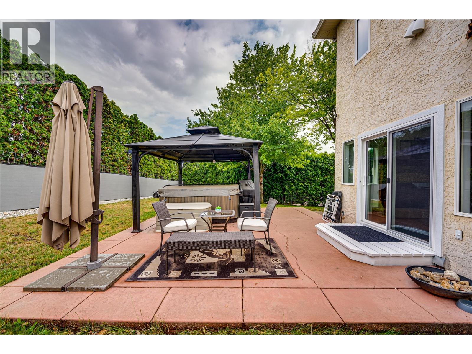 274 Country Estate Place Property Photo 39