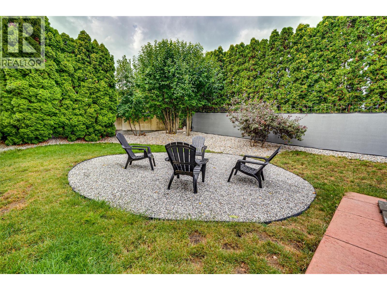 274 Country Estate Place Property Photo 40