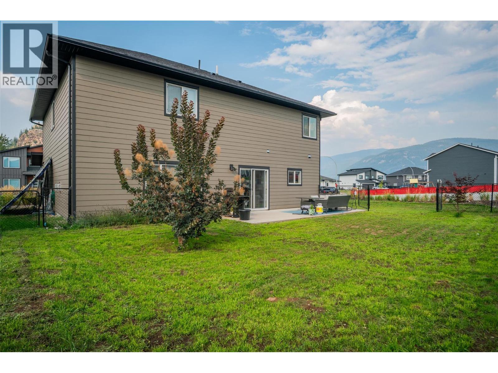 3904 Grandview Drive Property Photo 5