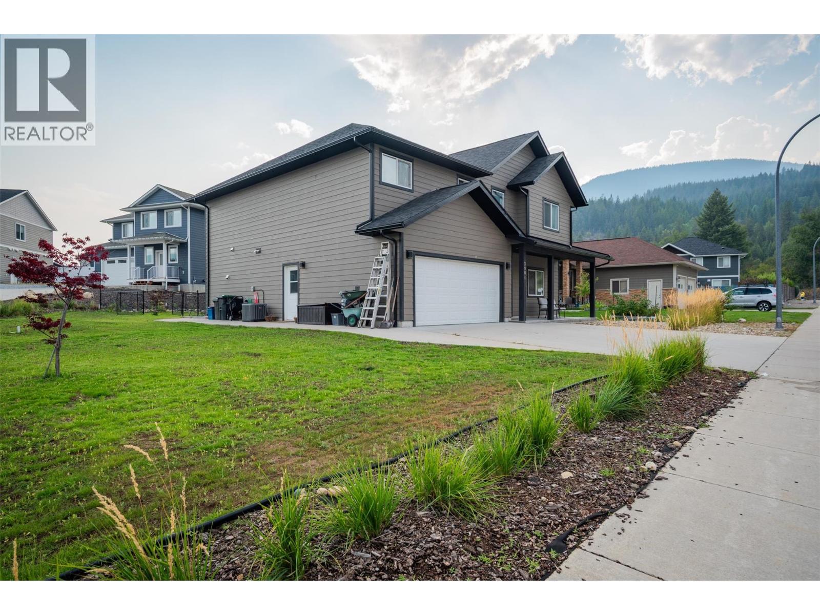 3904 Grandview Drive Property Photo 8