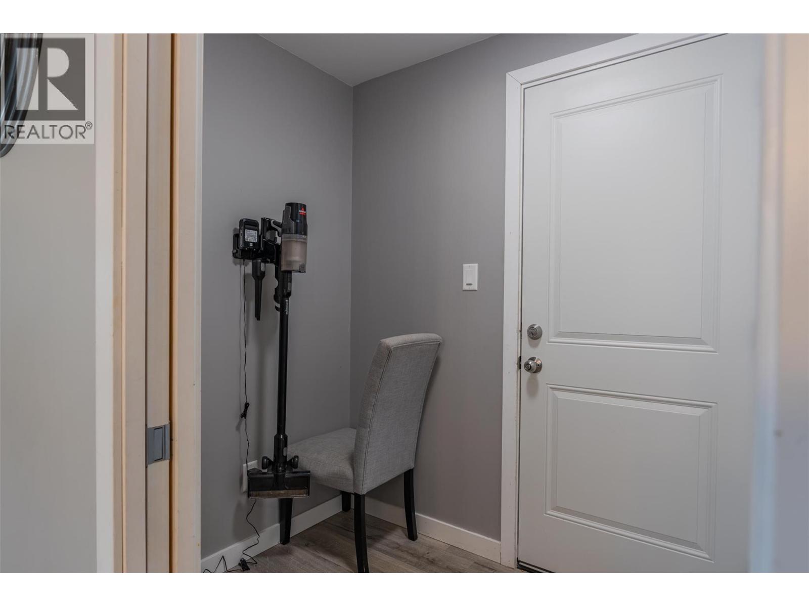 3904 Grandview Drive Property Photo 20